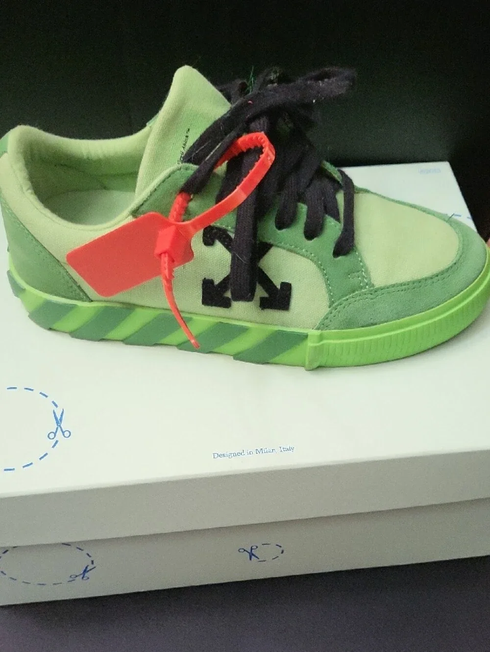 Off-White Green and Black Low-Top Sneakers